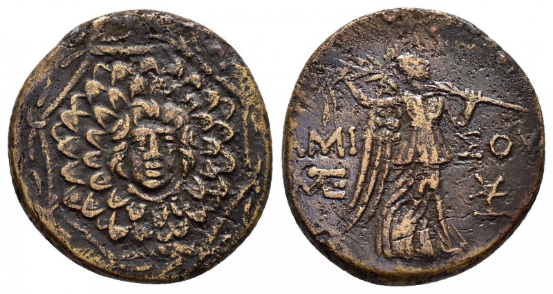 PONTUS.Amisos.(Circa 105-63 BC).Ae.

Obv : Aegis with Gorgon's head at center.

...