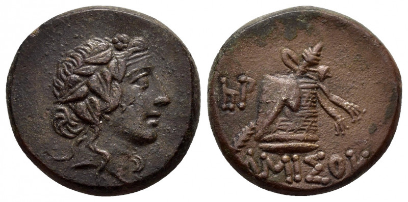 PONTOS. Amisos. Time of Mithradates VI.(Circa 105-90 or 90-85 BC). Ae.

Obv : He...