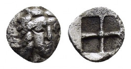 IONIA.Kolophon.(5th century BC).Tetartemorion.

Obv : Laureate head of Apollo right.

Rev : Quadripartite incuse square.
Klein 400 var. 

Condition : ...