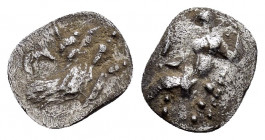 LYCAONIA.Laranda.( Circa 324-323 BC).Obol.

Obv : Λ.
Forepart of a wolf to right.

Rev : Baaltars seated left, holding grain ear, grapes, and sceptre....