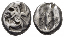 ACHAEMENID EMPIRE.Time of Darios I to Xerxes II.(485-420 BC).Sardes.Siglos.

Obv : Persian king in kneeling-running stance right, holding spear and bo...