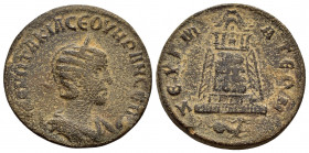 COMMAGENE.Zeugma.Otacilia Severa.(244-249).Ae.

Obv : ΜΑΡ ΩΤΑΚΙΛ ϹƐΟΥΗΡΑΝ ϹƐΒ.
Diademed and draped bust to right.

Rev : ΖƐΥΓΜΑΤƐΩΝ.
Temple with...