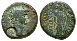 PHRYGIA, Hierapolis. Claudius. (41-54). Ae.

Obv : ΚΛΑΥΔΙΟΣ ΚΑΙΣΑΡ.
Lauretae head of Claudios, right.

Rev : Μ ΣΥΙΛΛΙΟΣ ΑΝΤΙΟΧΟΣ ΓΡΑ ΙΕΡΑΠΟΛΙΤΩΝ.
Apol...