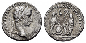 AUGUSTUS.(27 BC-14).Lugdunum.Denarius.

Obv : CAESAR AVGVSTVS DIVI F PATER PATRIAE.
Laureate head right.

Rev : C L CAESARES AVGVSTI F COS DESIG PRINC...