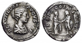 PLAUTILLA.(202-205).Rome.Denarius.

Obv : PLAVTILLAE AVGVSTAE.
Bust of Plautilla, hair coiled in ridges, fastened in bun at back, draped to right.

Re...