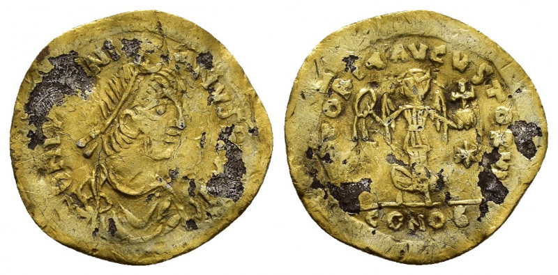 JIUSTINIANUS I.(527-565).Constantinopolis.Tremissis. 

Obv : D N IVSTINIANVS P P...