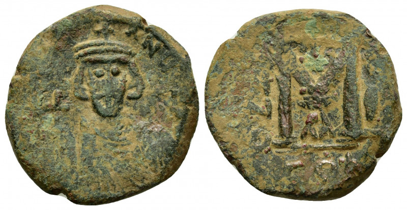 JUSTINIAN II.(First reign 685-695).Constantinople.Follis.

Obv : IVSTINIANVS P...