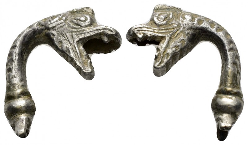 ANCIENT ROMAN SILVER DRAGON HEAD.(1st-2nd century).Ar.

Condition : Nicely ton...