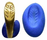 ANCIENT ROMAN GOLD RING.(1st-2nd century).Ae.

Condition : Very fine.

Weight : 1.59 gr
Diameter : 16 mm