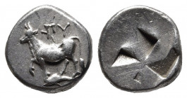 THRACE. Byzantion. Circa 340-320 BC. Drachm or siglos.
Obv: YΠY Heifer with front left leg raised, standing to left on a dolphin swimming to left. 
Re...