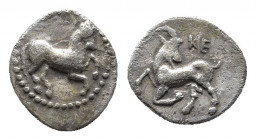 CILICIA. Kelenderis. Obol (3rd century BC).
Obv: Horse rearing right.
Rev: KE. Goat kneeling left, head right.
Göktürk 8; SNG BN 116-7; SNG Levante 29...