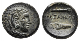 KINGS OF MACEDON. Alexander III ‘the Great’, 336-323 BC. AE Bronze, uncertain mint in Macedon. 
Obv: Head of Herakles to right, wearing lion skin head...
