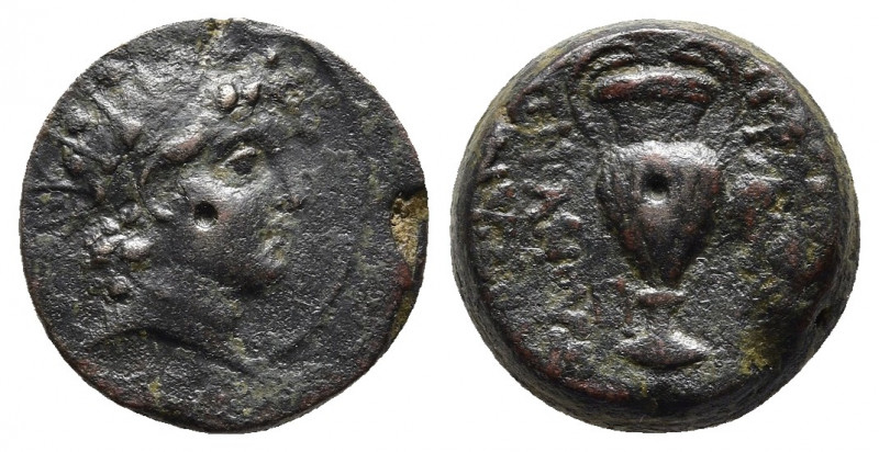 Seleucid Kingdom. Antiochos VI. Apameia, 144-143 BC. AE
Obv: Radiate and diademe...