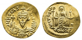 PHOCAS (602-610). GOLD Solidus. Constantinople.
Obv: δ N N FOCAS PЄRP AVG. Crowned and cuirassed facing bust, holding globus cruciger.
Rev: VICTORIA A...