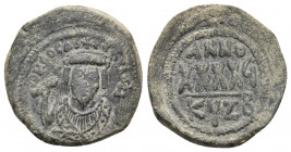 PHOCAS (602-610). Follis. Cyzicus. Dated RY 6 (607/8). 
Obv: δ N FOCAS PЄRP AVG. Crowned bust facing, wearing consular robes, holding mappa and cross;...