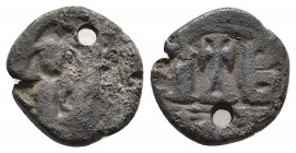 Heraclius, with Heraclius Constantine and Heraclonas, Æ 12 Nummi. Alexandria, AD 610-641. 
Obv: Heraclius, in centre, flanked by Heraclius Constantine...
