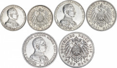 Lote 3 monedas 2, 3 y 5 Marcos. 1913-A. GUILLERMO II. PRUSIA. AR. 25 Aniversario del Reinado. (Levemente limpiadas). KM-533, 535, 536. EBC.