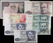 Lote 7 billetes 500 (2), 1.000 (2), 2.000 y 5.000 Pesetas (2). 1976, 1979 y 1992. Incluye: 2x Rosaria de Castro Sin Serie pareja correlativa, 2x Perez...