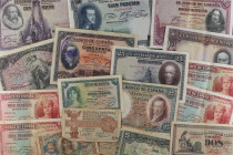 Lote 25 billetes 50 Céntimos a 100 Pesetas. 1906 a 1937. Destaca 50 Pesetas 1906, 50 Pesetas 1927 Alfonso XIII con sello-tampón ´ REPUBLICA ESPAÑOLA´,...