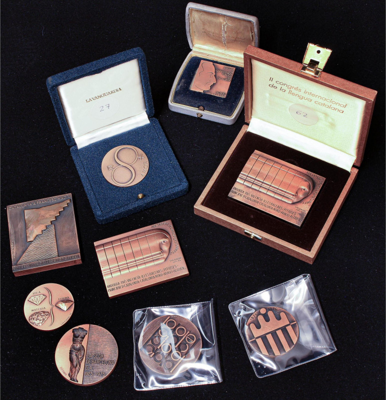 Lote 9 medallas. 1970 a 1991. SUBIRACHS. AE. 25 Aniversari Patronat Vivenda 1970...