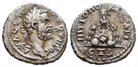 Septimius Severus AR Drachm of Caesarea, Cappadocia. Struck AD 194 - 195.



Weight: 2,8 gr
Diameter: 19 mm