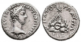 Commodus (177-192 AD). AR Drachm, Caesarea, Cappadocia.



Weight: 4,2 gr
Diameter: 19,8 mm