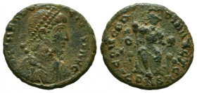THEODOSIUS I, 379-395 AD. Æ Reduced Follis.



Weight: 2,7 gr
Diameter: 17,8 mm