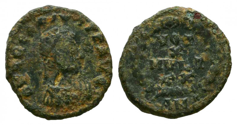 Arcadius AD 383-408. 
Follis Æ



Weight: 1,1 gr
Diameter: 13 mm