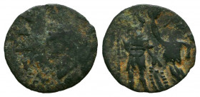 Vandals, Pseudo-Imperial Æ Nummus. In the name of Marcian. Uncertain mint (Carthage?), circa 428-477 AD.



Weight: 0,7 gr
Diameter: 14 mm