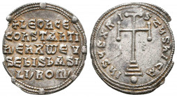 Byzantine
Leo III and Constantine V (717-741). AR Miliaresion. Constantinople.



Weight: 2,7 gr
Diameter: 24,6 mm