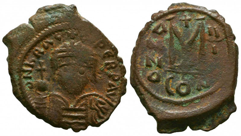 HERACLIUS. 610-641 AD. Æ Follis. Constantinople.



Weight: 10,3 gr
Diamete...