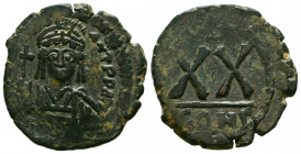 TIBERIUS II CONSTANTINE (578-582). AE Half Follis. Constantinople.



Weight: 7,2 gr
Diameter: 25,5 mm