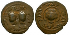 Artuqids of Mardin. Husam al-Din Yuluq Arslan. 580-597/1184-1200. Æ dirhem.



Weight: 10,6 gr
Diameter: 31,1 mm