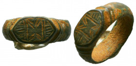 Very Beautiful BYZANTINE / Roman Rings
CIRCA 9TH-11TH CENTURY A.D.
Reference:
Condition: Very Fine 



Weight: 8,9 gr
Diameter: 25,9 mm