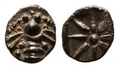 Greek AR Obol. 4-5th century BC.
Reference:
Condition: Very Fine



Weight: 0,3 gr
Diameter: 7,4 mm