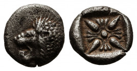 Greek AR Obol. 4-5th century BC.
Reference:
Condition: Very Fine



Weight:1,1 gr 
Diameter: 9,5 mm