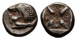 Greek AR Obol. 4-5th century BC.
Reference:
Condition: Very Fine



Weight: 1,2 gr
Diameter: 9,1 mm