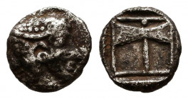 Greek AR Obol. 4-5th century BC.
Reference:
Condition: Very Fine



Weight: 0,5 gr
Diameter: 7,7 mm