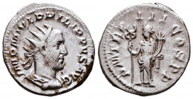 Philippus I. (244-249 AD). AR Antoninianus
Reference: 
Condition: Very Fine



Weight: 3,8 gr
Diameter: 22,4 mm