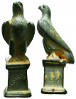 Ancient Roman bronze military / legionary eagle Statue on decorated stand, c. 1st-3rd century AD.
Reference:
Condition: Very Fine



Weight: 44,...