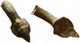 Ancient ROMAN BRONZE HANDLE c. 1st-3rd century AD.
Reference:
Condition: Very Fine



Weight: 200 plus
Diameter: 129,8 mm