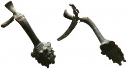Ancient ROMAN BRONZE HANDLE c. 1st-3rd century AD.
Reference:
Condition: Very Fine



Weight: 200 plus
Diameter: 132,4 mm