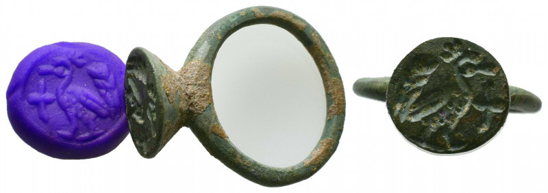 Ancient Roman Seal Ring c. 4th-1st century AD.
Reference:
Condition: Very Fine...