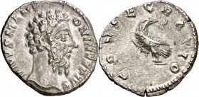 (180 d.C.). Marco Aurelio. Denario. (Spink 5975) (S. 80) (RIC. 267, de Cómodo). 2,52 g. MBC+.