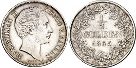Alemania. Baviera. 1855. Maximiliano II. Múnich. 1/2 gulden. (Kr. 825). Leves rayitas. AG. 5,22 g. MBC.