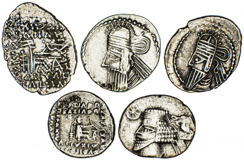 Lote de 5 dracmas del Imperio Parto. A examinar. MBC/EBC-.