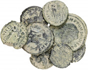 Lote de 8 pequeños bronces del Bajo Imperio. A examinar. BC+/MBC.