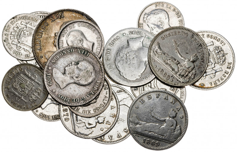 1869 a 1926. 50 céntimos (nueve), 1 peseta (ocho) y 2 pesetas. Lote de 18 moneda...