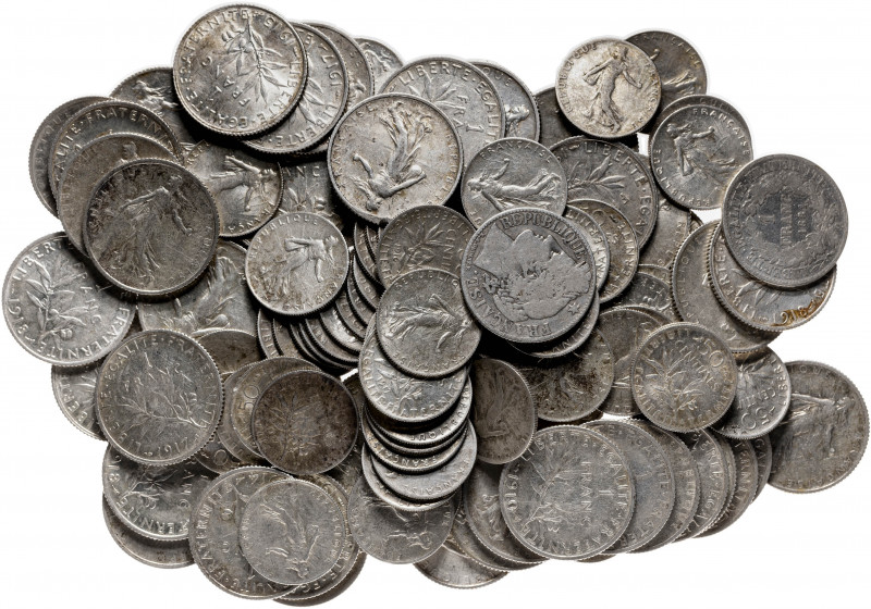 Francia. Lote de 54 monedas de 50 céntimos (1899-1920), y 56 de 1 franco (1872-1...