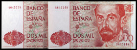 1980. 2000 pesetas. (Ed. E5) (Ed. 479). 22 de julio, Juan Ramón Jiménez. 2 billetes, sin serie. Numeración 8645738/48. S/C-.